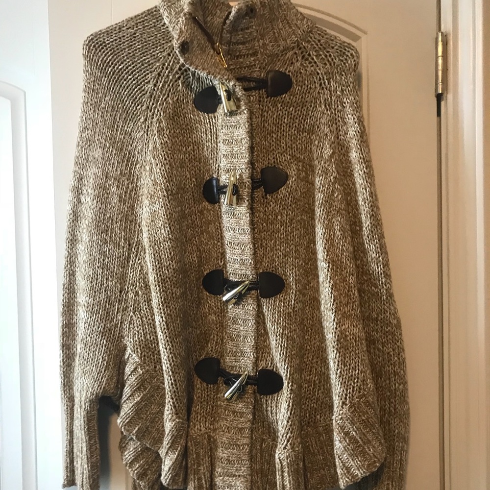 Michael Kors Cape